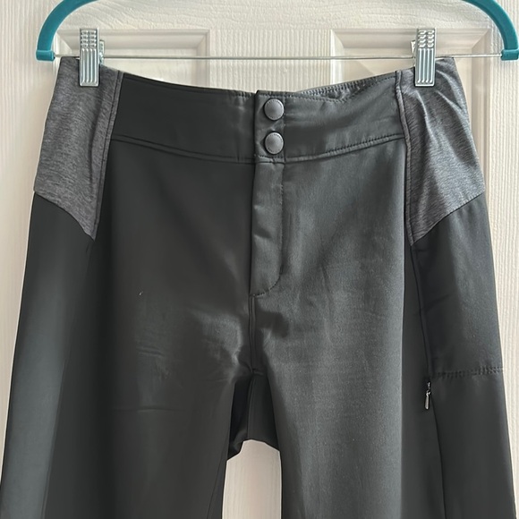 Royal Robbins Black Boot Cut Trim Fit Pants Hiking Exploring Women’s Small - Picture 2 of 9